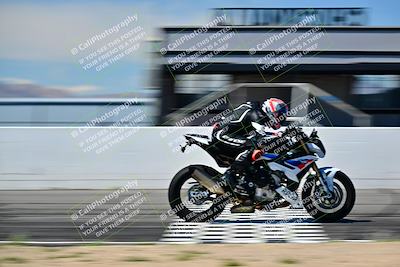 media/Mar-25-2024-Moto Forza (Mon) [[8d4319bd68]]/3-Intermediate Group/Session 4 (Front Straight Speed Pans)/